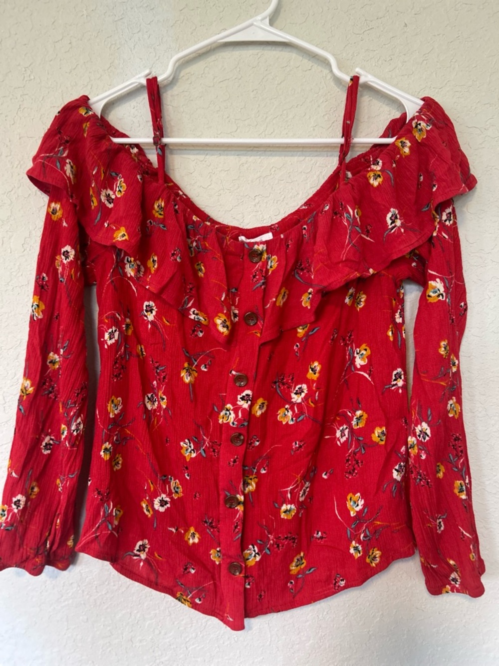 Boho Chic Maurices Red Floral Off-Shoulder Ruffle Blouse Size M - Picture 3 of 5
